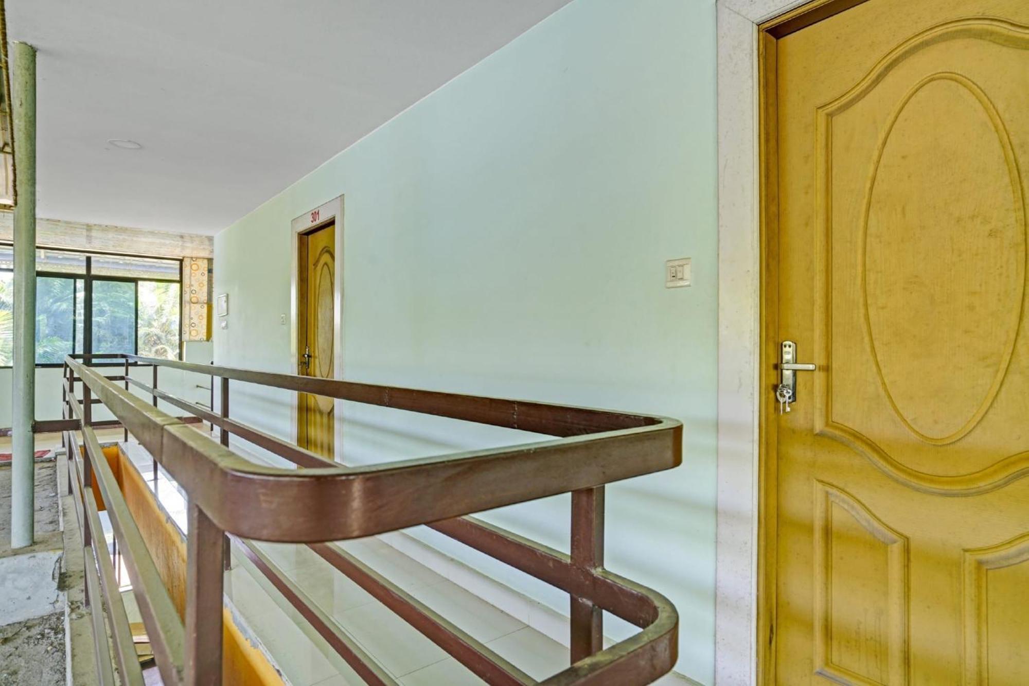 Hotel O Ss Residency Punalur Exterior foto
